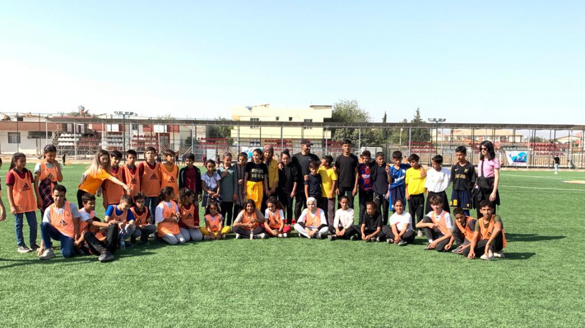 Bünyan derneği Suriyeli çocukların Türk çocuklara futbol yoluyla entegre etmesi için yapılan turnuva